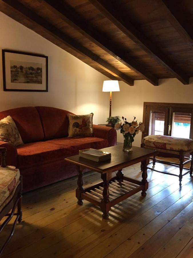 El Piornal Guest House Navarredonda de Gredos Bagian luar foto