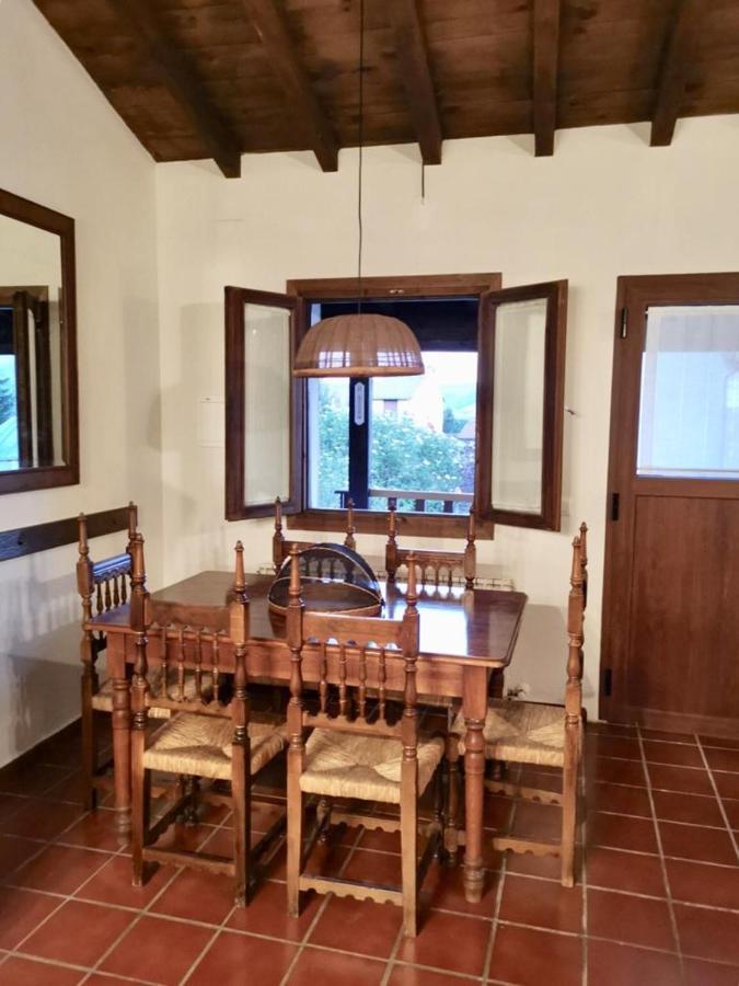 El Piornal Guest House Navarredonda de Gredos Bagian luar foto