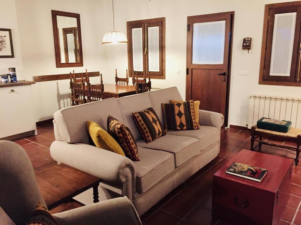 El Piornal Guest House Navarredonda de Gredos Bagian luar foto